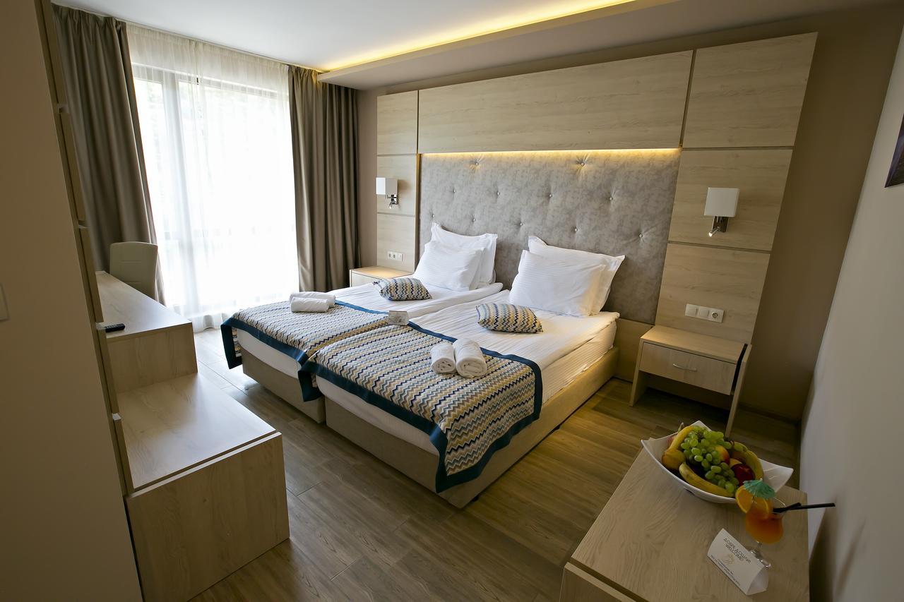 Royal Grand Hotel And Spa Kavarna Ngoại thất bức ảnh